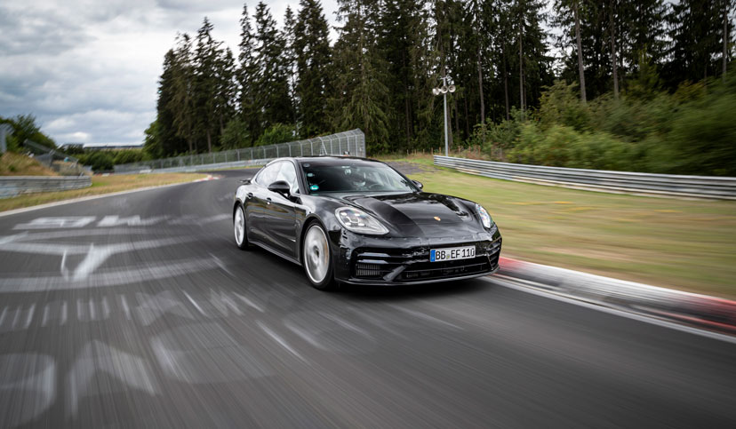 NEW PANAMERA ACHIEVES LAP RECORD ON THE NÜRBURGRING NORDSCHLEIFE