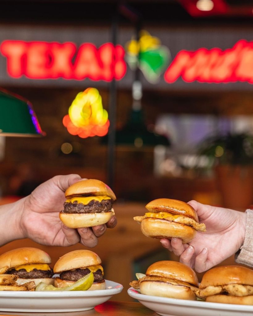 Spice up your burger game with a fiery twist! 🔥🍔 Crunch into a flavor  explosion with our Chilli Cheetos Burger – where heat meets…